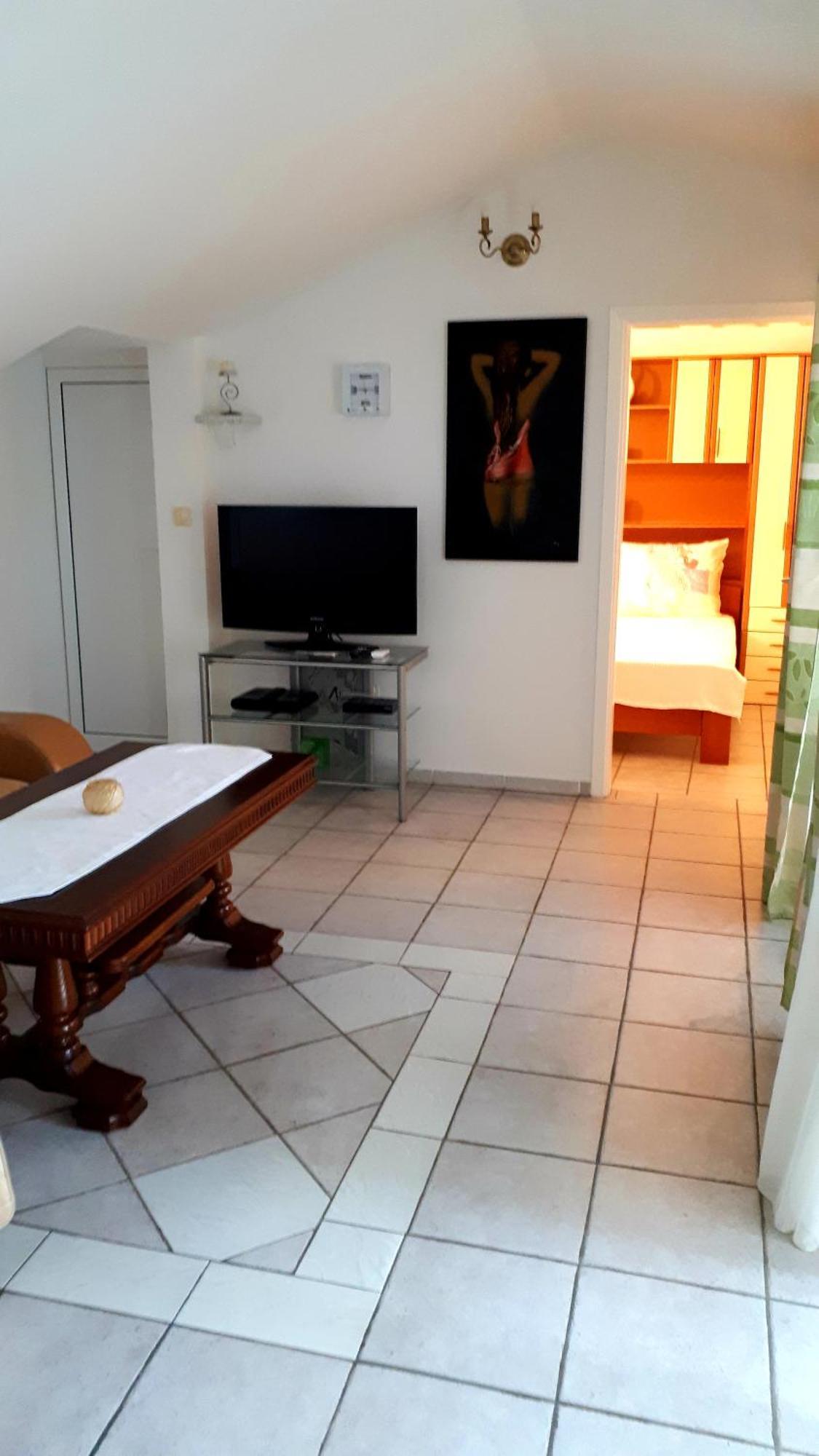 Apartmani Kalinic Bijela Quarto foto