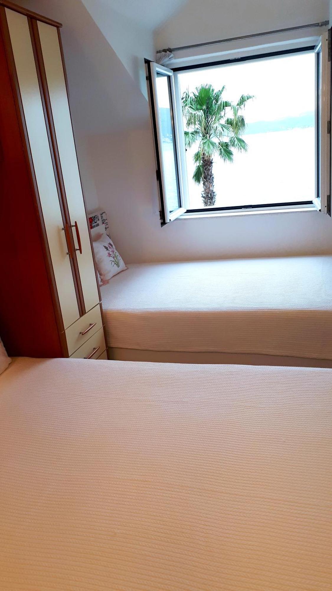Apartmani Kalinic Bijela Quarto foto