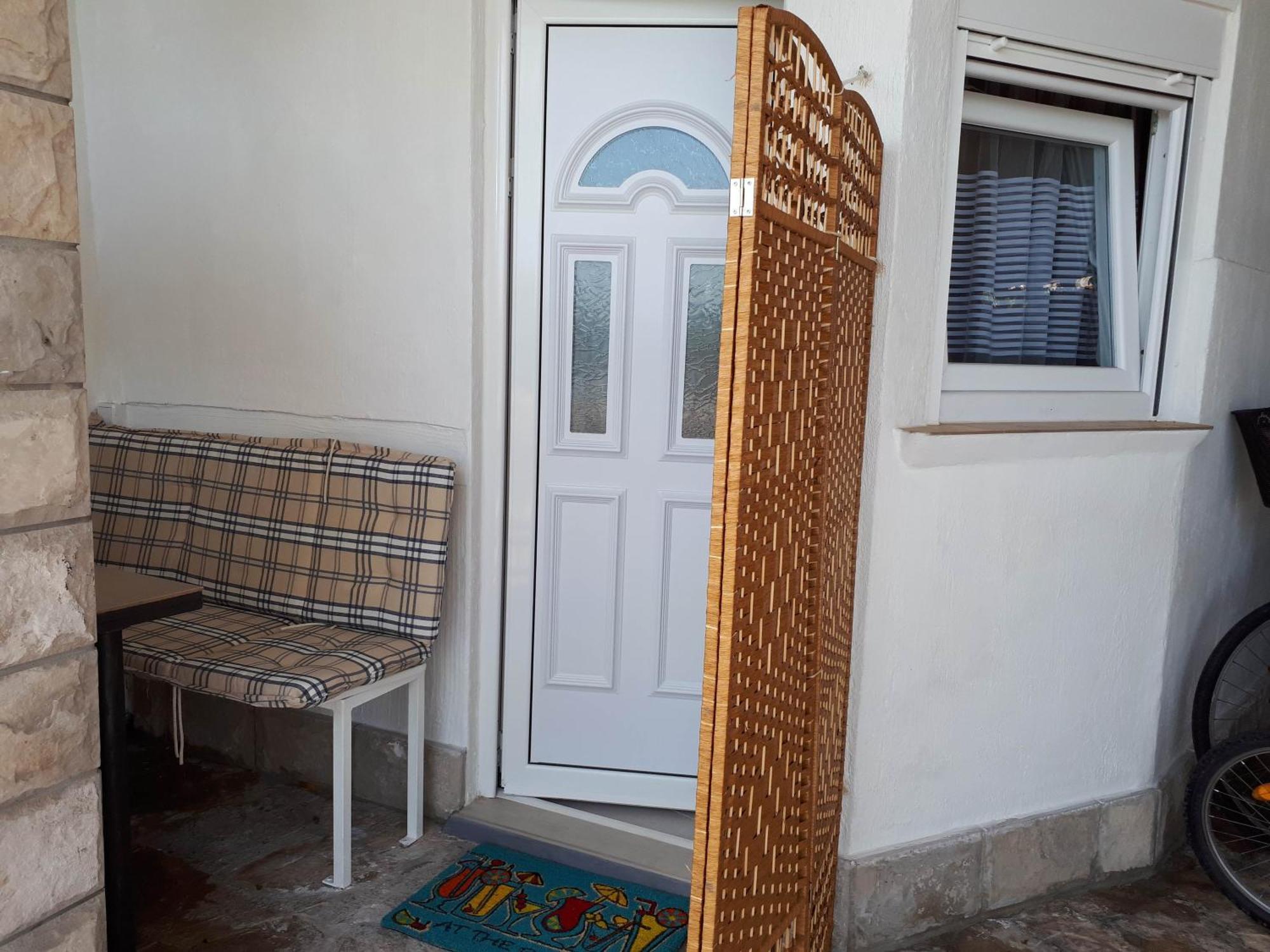 Apartmani Kalinic Bijela Exterior foto